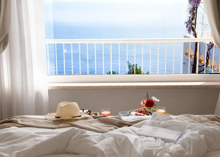 Una Villa - Amalfi Boutique Rooms